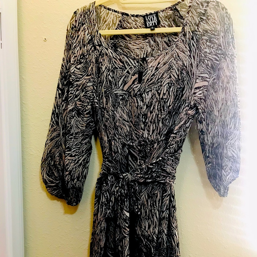 Love & liberty cool print dress